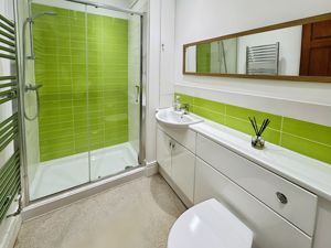 Photo 16- click for photo gallery